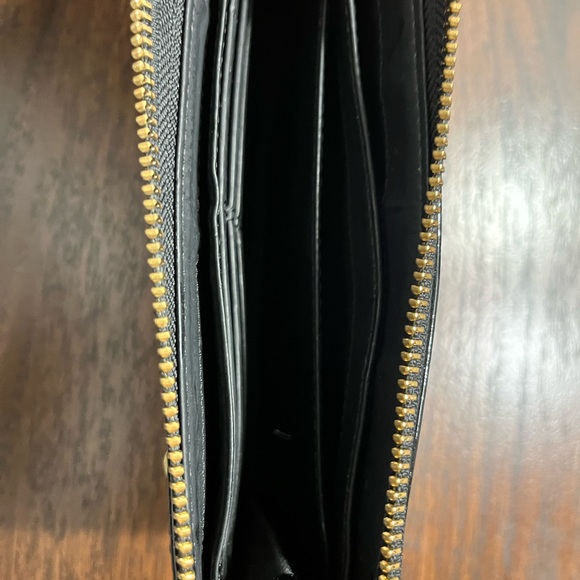 Coach Black Wallet with removable wristlet - Picture 3 of 3